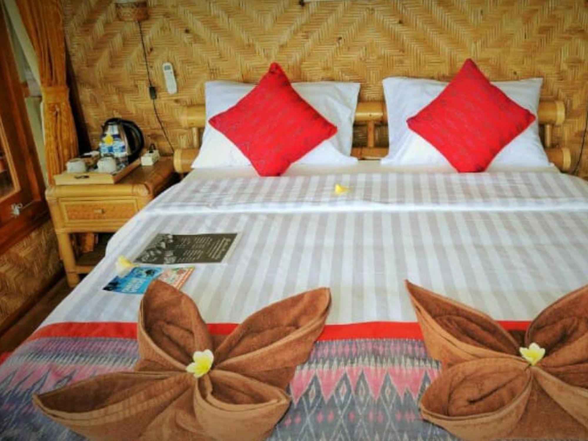 Gentari Homestay And Tour Batununggul Habitación foto